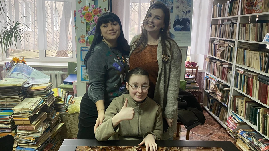 Jeva ide u školu koja prima 233 dece sa posebnim obrazovnim potrebama | Foto: BBC