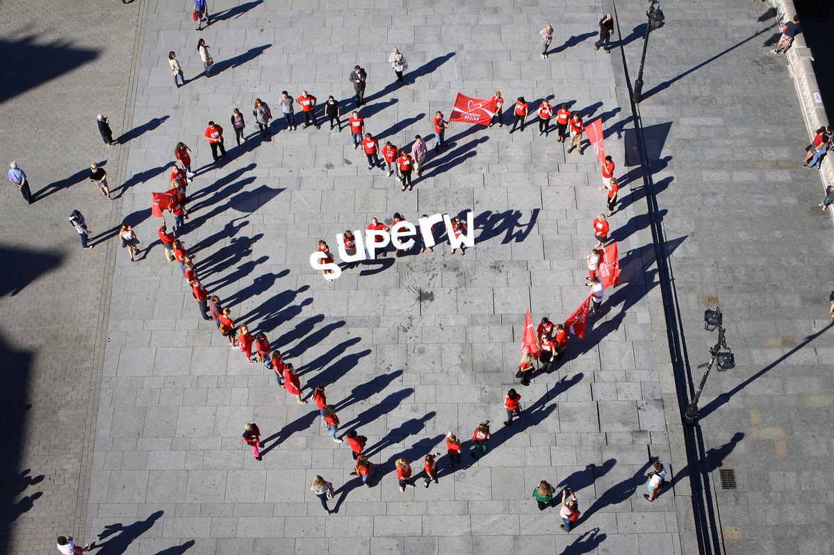 Studniówka SZLACHETNEJ PACZKI 2014