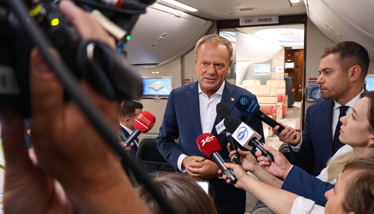 Rekonstrukcja rządu bez Hołowni? Tusk stawia sprawę jasno