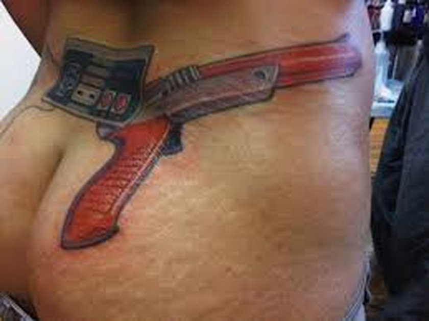 Tatuaż pistolet