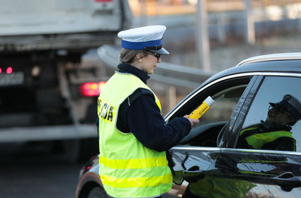 Tyle aut policja zabrała pijanym kierowcom. Są najnowsze dane