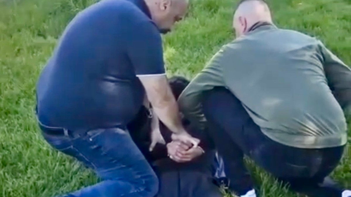 MAČETOM NASMRT IZBO MIŠELA U GRUDI! Oglasio se MUP hapšenju osumnjičenog za teško ubistvo u Obrenovcu