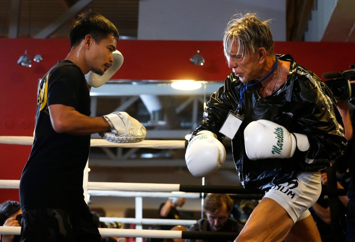 Mickey Rourke wraca na ring. 62-letni aktor stoczy w Moskwie walkę z Elliotem Seymourem