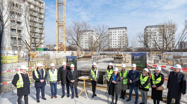 Przy ul. Rudnickiego powstanie budynek ze 178 mieszkaniami, który w całości spełnia standardy dostępności dla osób o ograniczonej mobilności. Będą w nim lokale jedno-, dwu- i trzypokojowe.