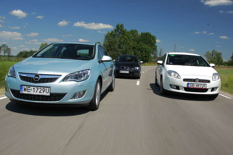 Opel Astra kontra Fiat Bravo i Seat Leon: Czy to jest przedszkole sportowych kompaktów?