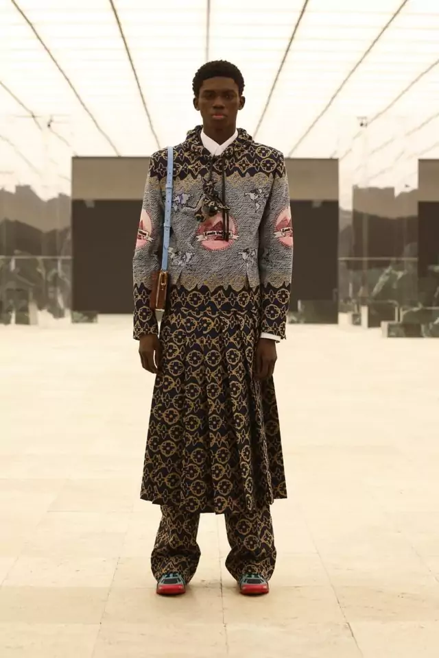 Virgil Abloh references his Ghanaian heritage in the @louisvuitton