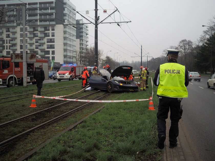 Ferrari na torowisku w Łodzi 