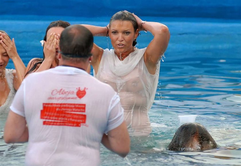 Felicjańska pokazała piersi. Dlaczego?