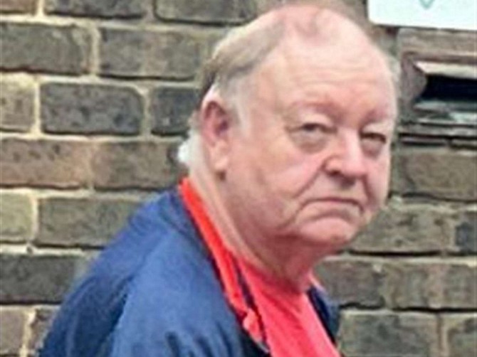 Britanac (69) oženio majku i ćerku, a kad je priznao zašto, sudija je ostao nem od šoka