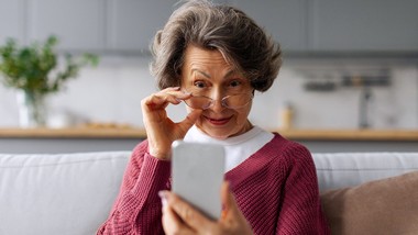 dodatek-pielegnacyjny-2026-kwoty-zus-550-zl-wyplaty