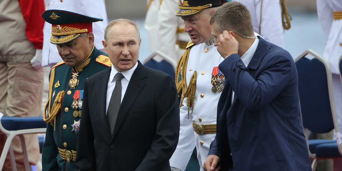 Zdaniem ekspertów to działania Władimira Putina skłaniają Rosjan do wykupywania złota