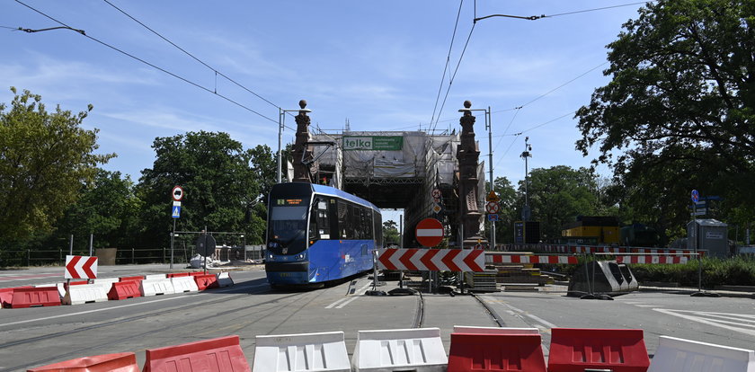 Mostem Zwierzynieckim w weekend nie pojedzie żaden tramwaj