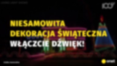 Dekoracja świąteczna w tematyce "Gwiezdnych wojen". 15 tysięcy światełek na domu