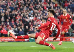 Hit Premier League dla Liverpoolu. Haaland trzeci raz z rzędu bez gola