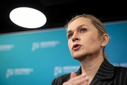 Ekstra przelew dla nauczycieli w najbliższych dniach. Na konta trafi okrągła suma