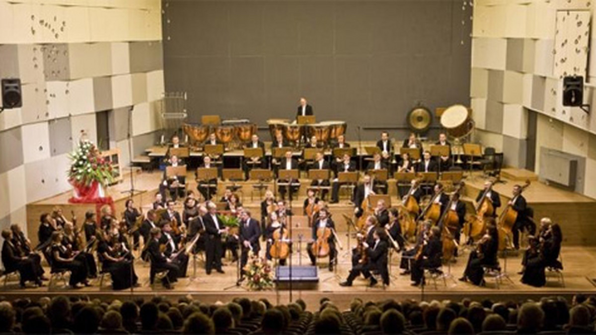 "Symfonia Faustowska" Franciszka Liszta oraz koncerty fortepianowe Fryderyka Chopina i Johannesa Brahmsa zabrzmią na instrumentach z epoki podczas koncertów, które odbędą się we wtorek i w środę w Warszawie w ramach festiwalu "Chopin i jego Europa".