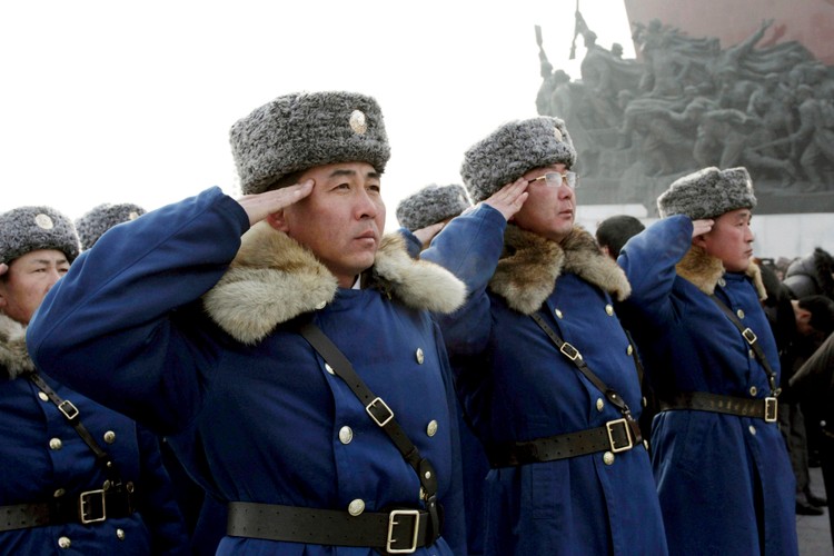 Pierwsza rocznica śmierci Kim Dzong Ila