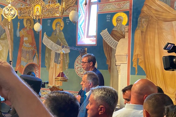 Država neće odustati od fabrike! Vučić o Yumcu u Drvaru: Žene moraju da rade