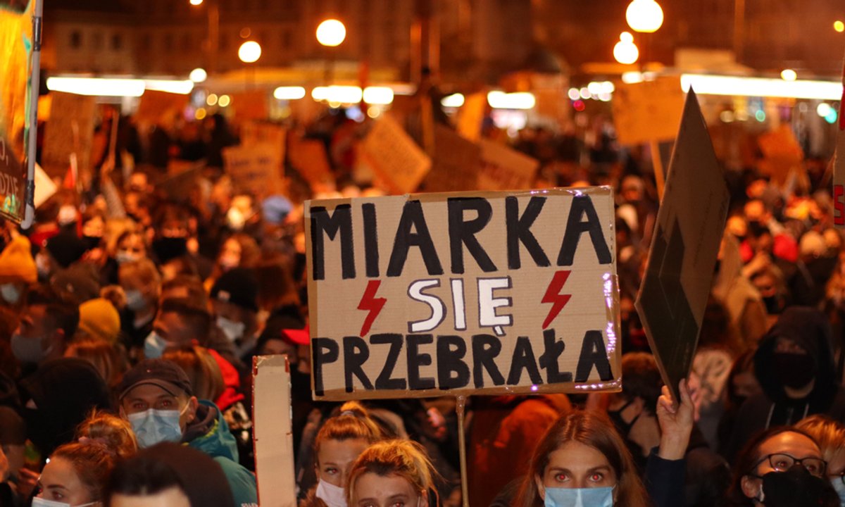 Co to znaczy być kobietą w patriarchalnej Polsce? Feministki zawsze były narażone na pogardę i kpinę [FRAGMENT KSIĄŻKI]