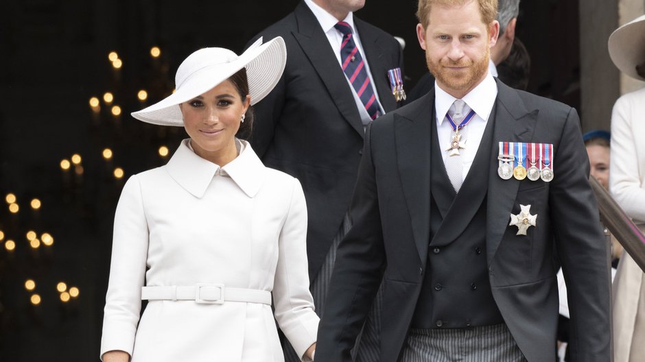 Harry, Meghan i Archie na paradzie. To wykapany tata!