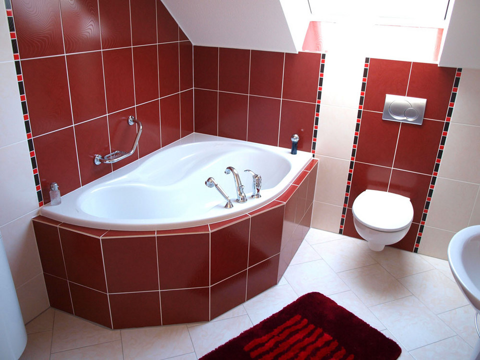 Łazienka w czerwonym kolorze