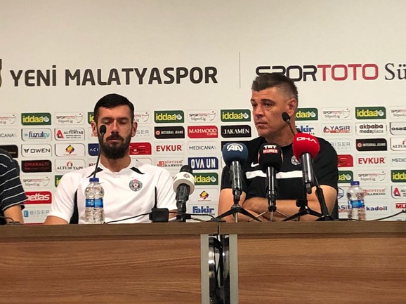 Savo Milošević i Aleksandar Šćekić na konferenciji za medije pred meč Partizana i Malatije