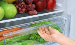 Jak przechowywać żywność w lodówce? Sprawdź, czy robisz to dobrze