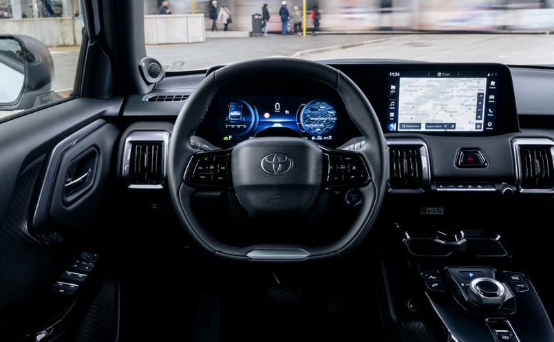 Tylko w Norwegii Toyota zebrała już ponad 3500 zamówień zanim Urban Cruiser pojawił się w salonach, a plan na 2025 rok przewiduje sprzedaż 5000 aut.