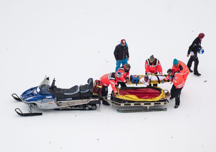 Gregor Schlierenzauer doznał urazu klatki piersiowej i ma stłuczone udo