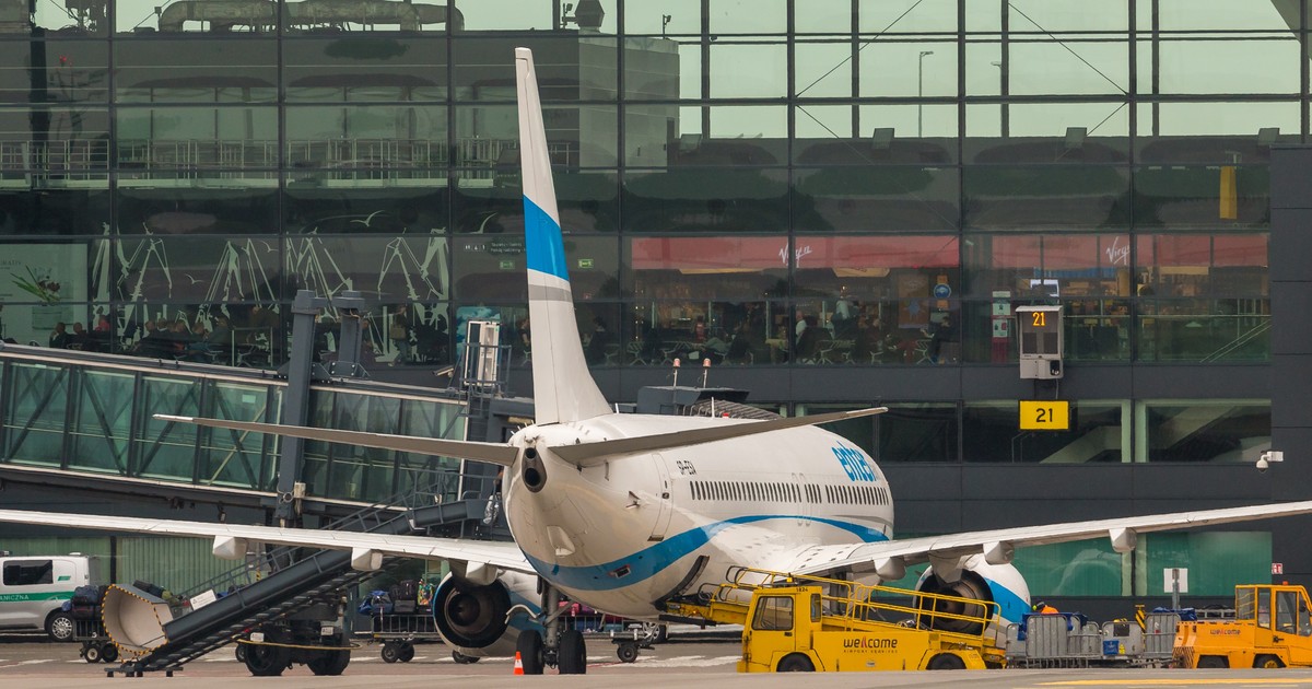競争・消費者保護局長官の申し立てを携えて航空に参入。 質問 10 キャリアの実践