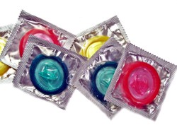 Protest PiS. Automaty z prezerwatywami mają zniknąć!