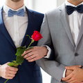 Małżeństwa jednopłciowe impulsem dla gospodarki. Pokazują to dane z USA