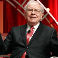 Jak Warren Buffett podejmuje decyzje? Stosuje pewną sprytną taktykę
