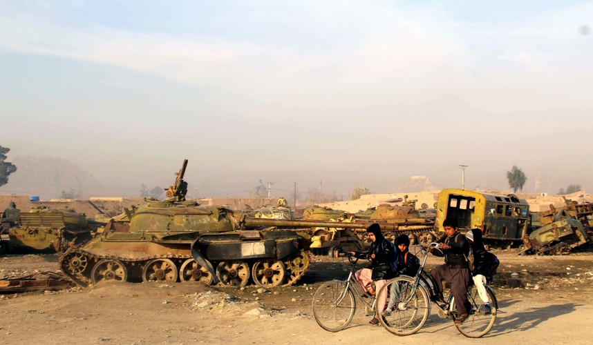 WRAKI PO WOJNIE SOWIECKO-AFGAŃSKIEJ (10)