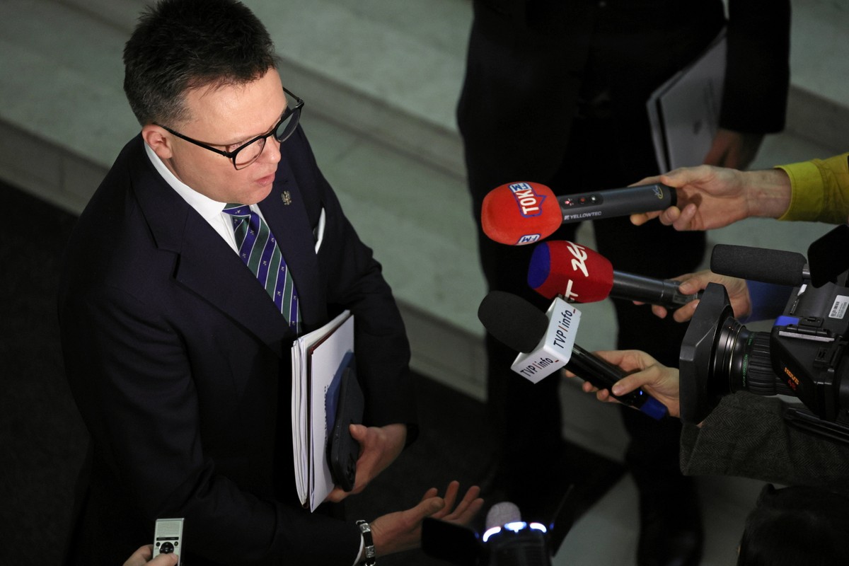 Szymon Hołownia chce niższych rat kredytów