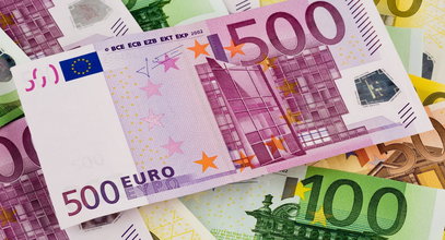 Co się dzieje ze złotym? Po ile jest frank, a ile trzeba dać za dolara i euro? Aktualne kursy walut