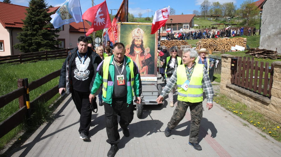 Inwestycja Lidla w Gietrzwałdzie dzieli ludzi Kościoła. ''Kategorycznie nie wyrażamy zgody''