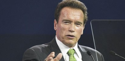 Schwarzenegger ostro do Trumpa: Stałeś tam jak ciapa!