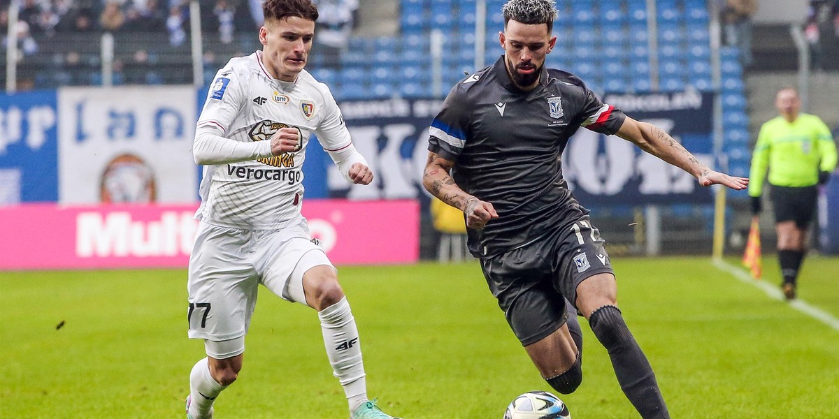 Lech Poznań przegrał z Piastem Gliwice na własnym stadionie. 