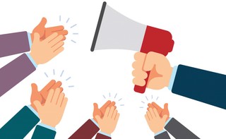 Populizm to tylko jedna z opowieści [WYWIAD]