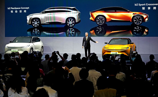 Toyota bZ FlexSpace Concept i bZ Sport Crossover Concept to dwa pierwsze auta z serii 10 nowych samochodów elektrycznych