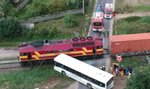 Groźny wypadek w Wielkopolsce. Autobus zderzył się z pociągiem. Ranne dzieci!