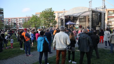 Prokuratura odmówiła wszczęcia postępowania ws. koncertu Kasi Kowalskiej w Ciechanowie. "Nie stwierdzono znamion przestępstwa"