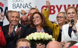 Koalicja Obywatelska chowa Grzegorza Schetynę