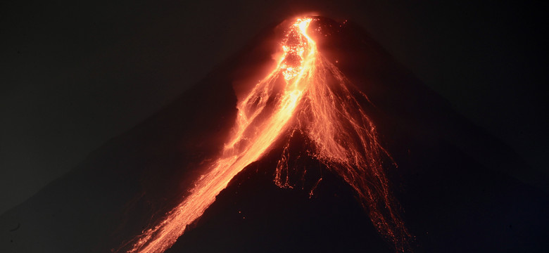 Erupcja wulkanu na Filipinach. Ewakuowano ponad 12 tys. osób