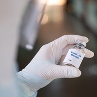 A kínaiak saját mRNS vakcinát fejlesztenek - szerintük jobb mint a Pfizer