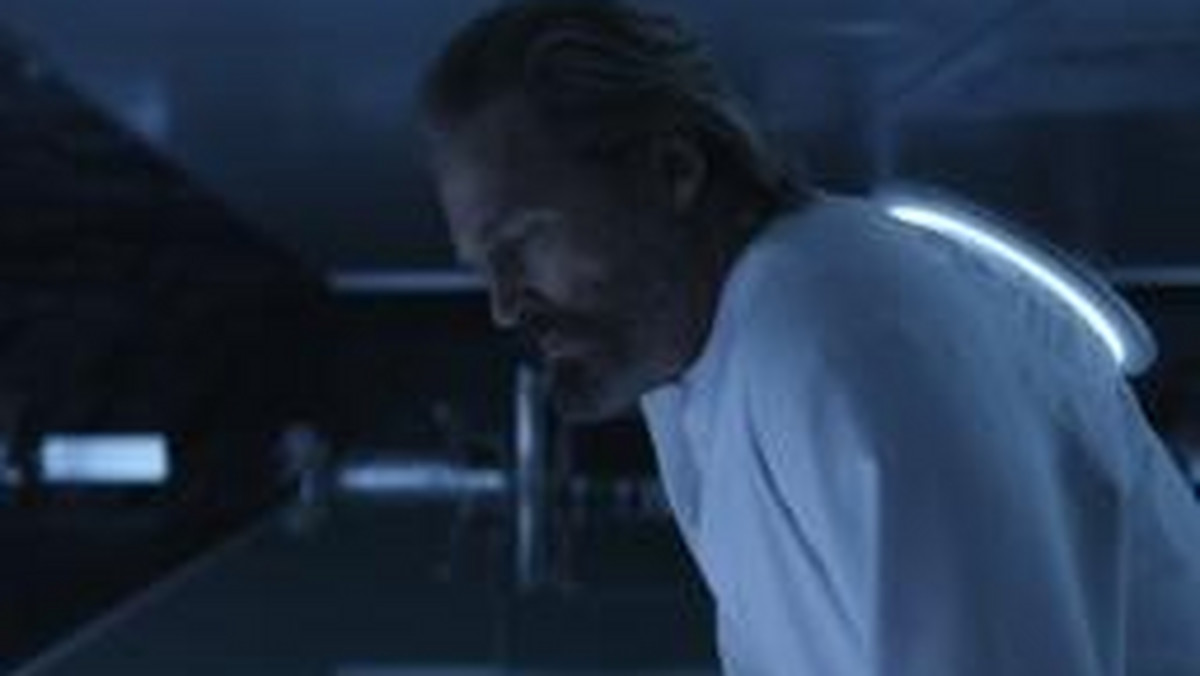 Jeff Bridges który w nowym filmie "Tron: Dziedzictwo" walczył z własnym wygenerowanym komputerowo sobowtórem, przyznaje, że teoretycznie nowa technologia