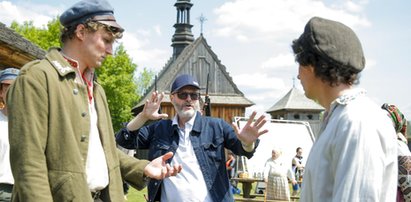 Kargul z "Samych swoich. Początek" zdradził, co Żmijewski robił na planie. Mówi wprost o chwilach słabości [VIDEO]