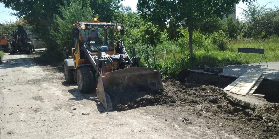 Radnici "Srbijavoda" će čistiti kanale od 1. avgusta do 15. decembra