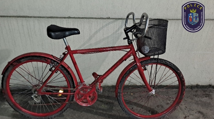 Lefújta festékkel a biciklit a tolvaj, azt remélve, hogy így nem veszik majd észre / Fotó: police.hu